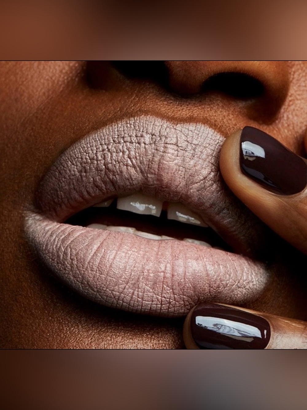 MAC Act Natural Matte Lipstick - Picture 7 of 8